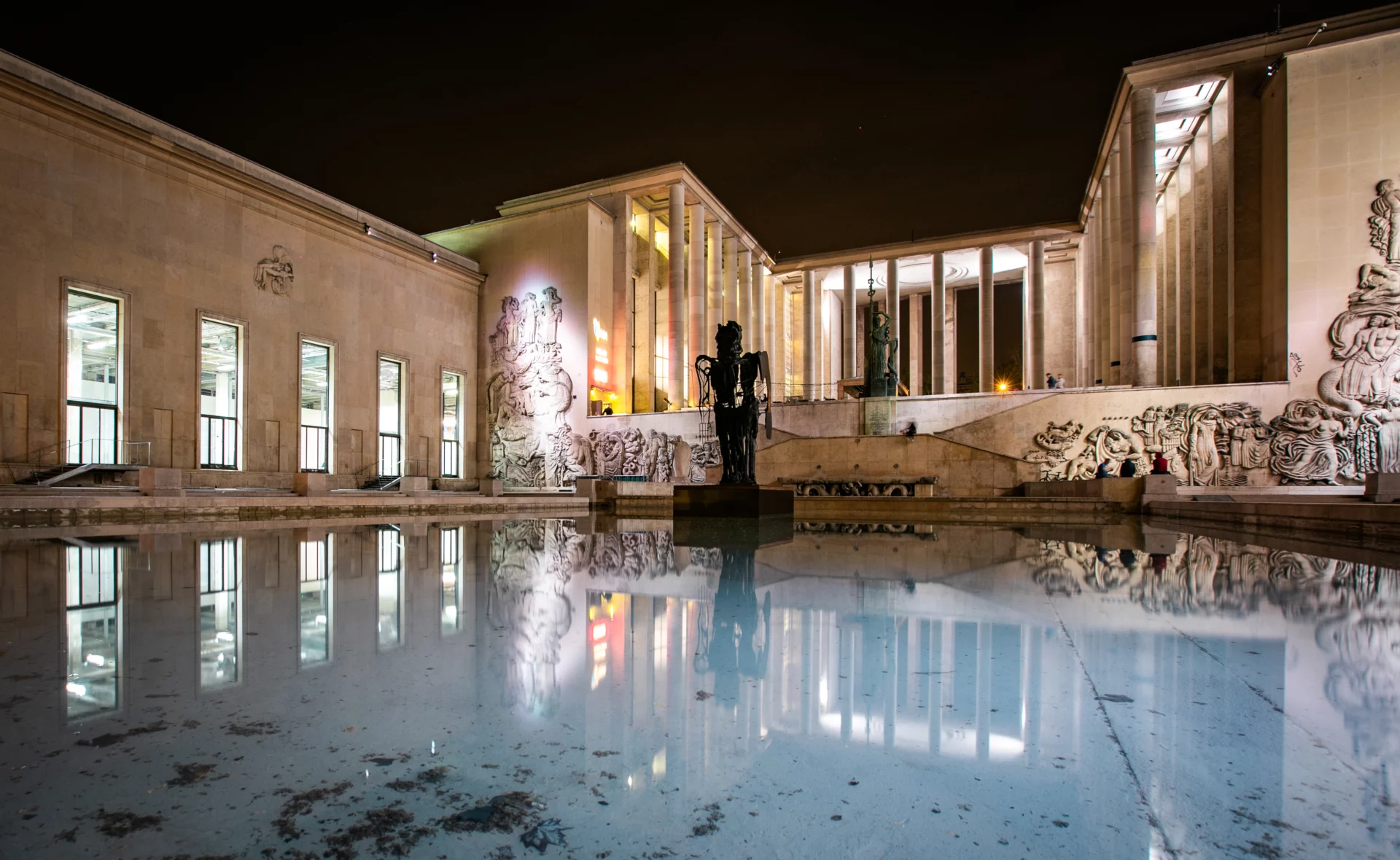 SOIREE ANNIVERSAIRE CABINET PALAIS DE TOKYO BLACKTROMBONE PARIS SOCIETY lumiere agence